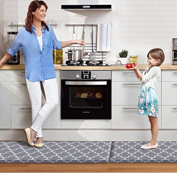 Gray and White Geometric Kitchen Rugs - Picture 6 of 8